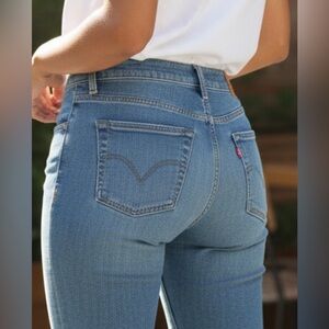 Levi’s 505 straight leg cotton elastin Jean, sz 8 M, 
Med rise, med blue,